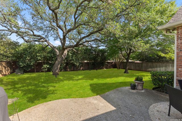 15106 Grayoak Forest, San Antonio, TX 78248