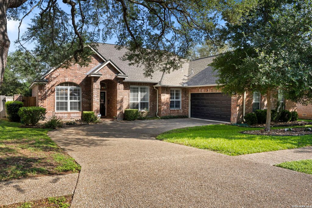15106 Grayoak Forest, San Antonio, TX 78248