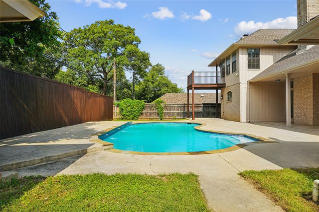 6006 Millwood Drive, Arlington, TX 76016