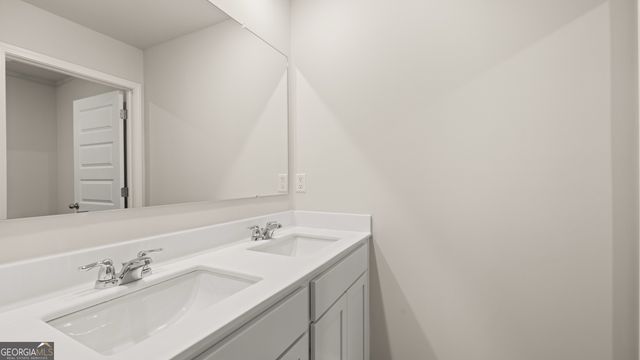 825 Trillium Drive, Locust Grove, GA 30248