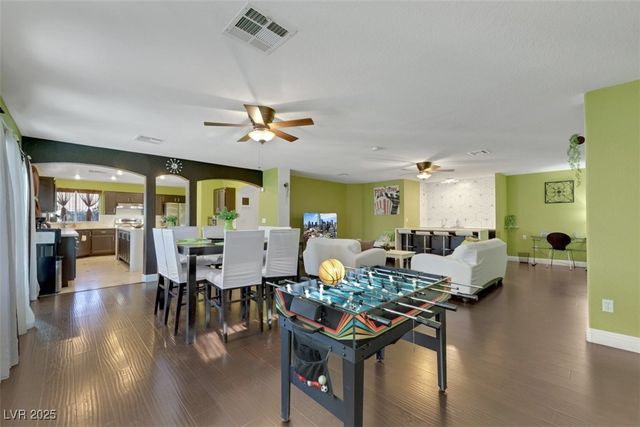 9481 Baltinglass Street, Las Vegas, NV 89123