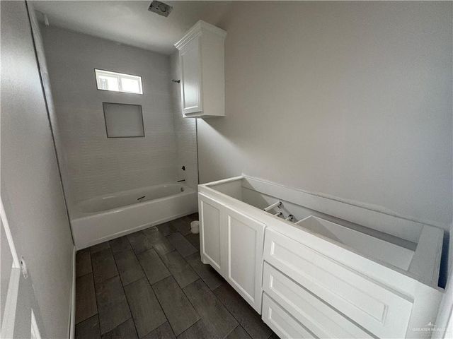 1113 Altuve Drive, Edinburg, TX 78570