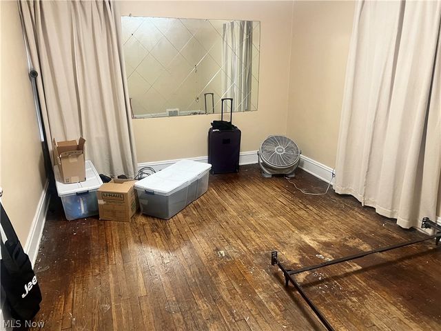 987 E 129th Street, Cleveland, OH 44108