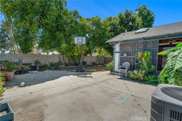 4254 Stevely, Lakewood, CA 90713