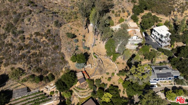 2100 E Lakeshore Drive, Agoura Hills, CA 91301