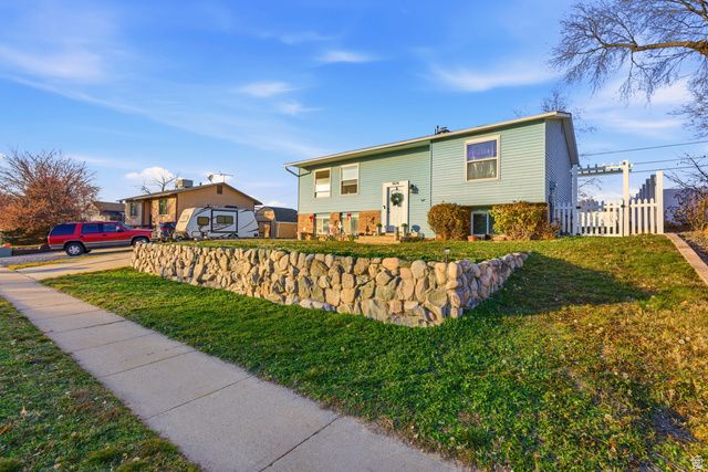 1474 W 1200 N, Layton, UT 84041