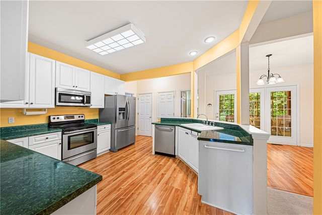 137 Indian Hills Drive, Westminster, SC 29693