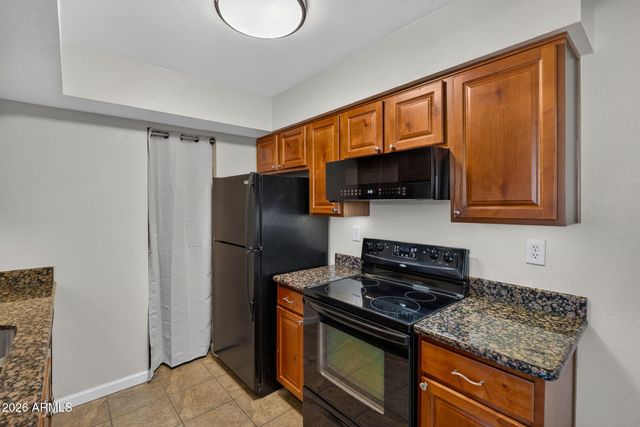 5877 N GRANITE REEF Road 2244, Scottsdale, AZ 85250