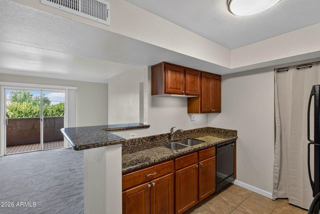 5877 N GRANITE REEF Road 2244, Scottsdale, AZ 85250
