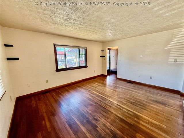 4307 Hughes Street, Huntington, WV 25704