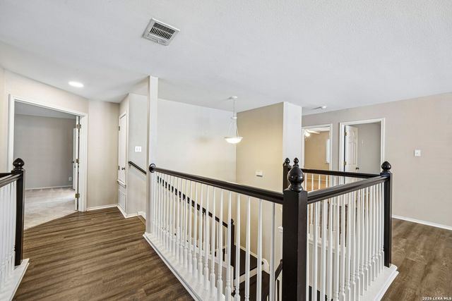 315 Hollow Grove, San Antonio, TX 78253
