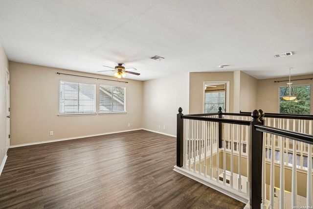 315 Hollow Grove, San Antonio, TX 78253