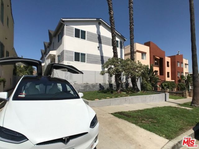 601 N Normandie Avenue 5, Los Angeles, CA 90004
