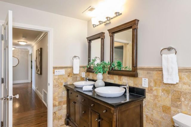 1883 Parrott Drive, San Mateo, CA 94402