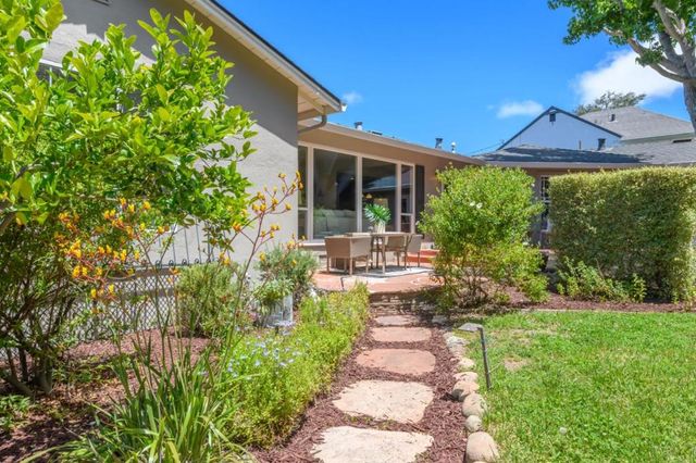 1883 Parrott Drive, San Mateo, CA 94402