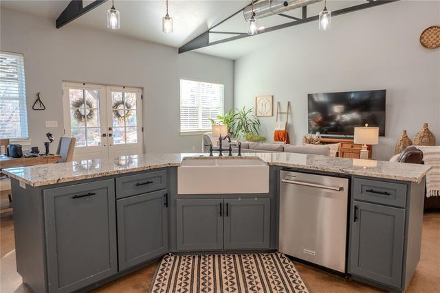 14001 Kelly Drive, Noble, OK 73068