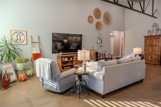 14001 Kelly Drive, Noble, OK 73068