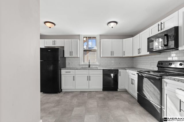 4201 Mayberry Street, Omaha, NE 68105