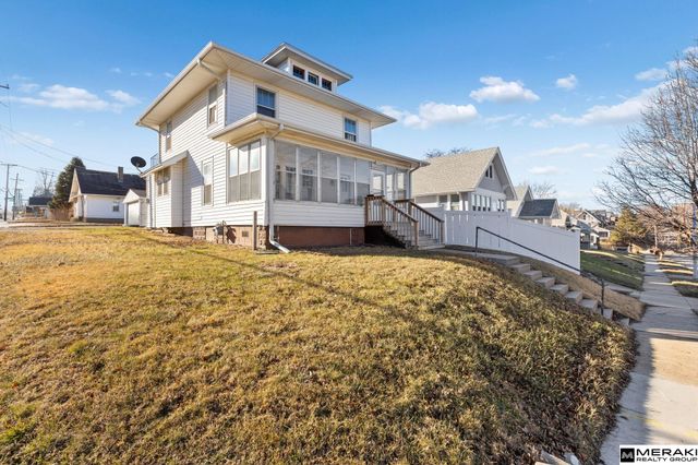 4201 Mayberry Street, Omaha, NE 68105