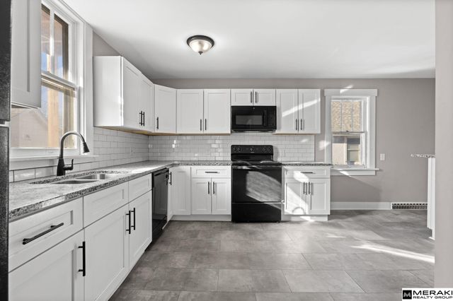 4201 Mayberry Street, Omaha, NE 68105