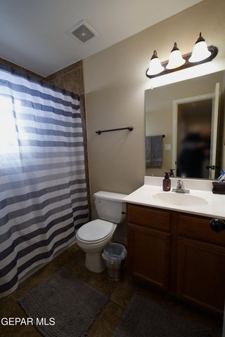 13043 Oscar Chacon, San Elizario, TX 79849