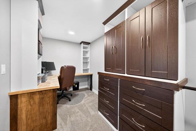 8783 COUNTY RD K, Omro, WI 54963