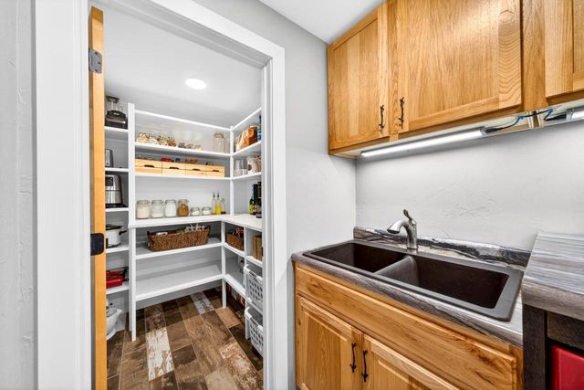 8783 COUNTY RD K, Omro, WI 54963