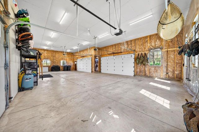 8783 COUNTY RD K, Omro, WI 54963