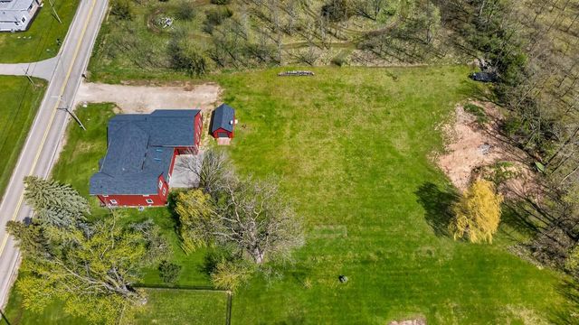 8783 COUNTY RD K, Omro, WI 54963
