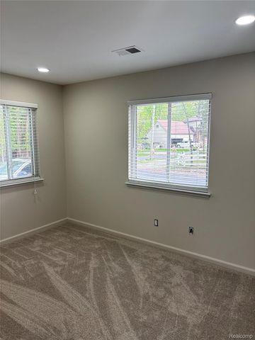 132 Maudlin Street, Novi, MI 48377