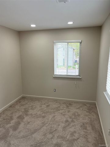 132 Maudlin Street, Novi, MI 48377