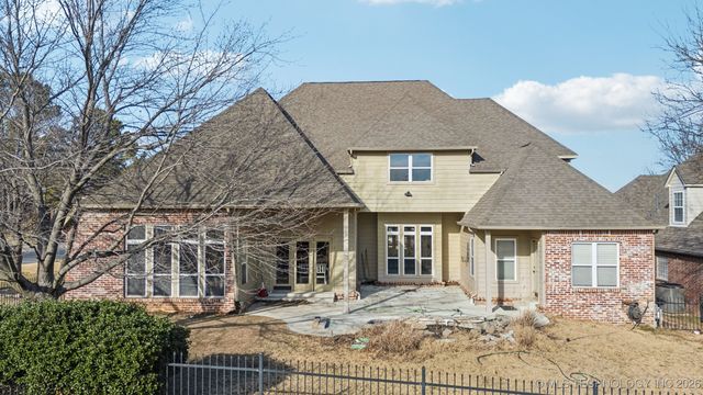 6510 E 83rd Place, Tulsa, OK 74133