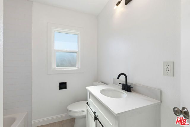 6912 Henrilee Street, Lakewood, CA 90713