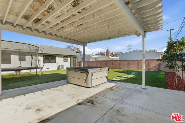 6912 Henrilee Street, Lakewood, CA 90713