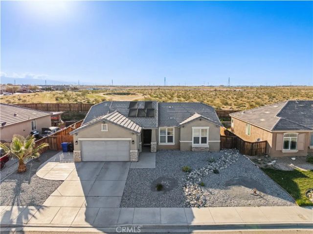 15592 Red Oak, Victorville, CA 92394