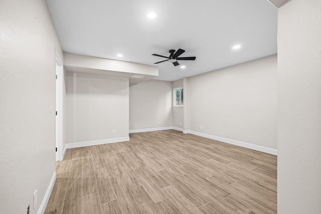 31191 Rd 160 160, Visalia, CA 93292