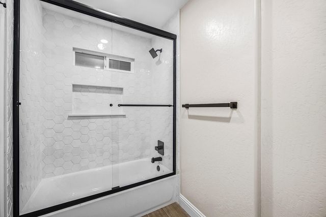 31191 Rd 160 160, Visalia, CA 93292