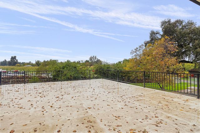 31191 Rd 160 160, Visalia, CA 93292