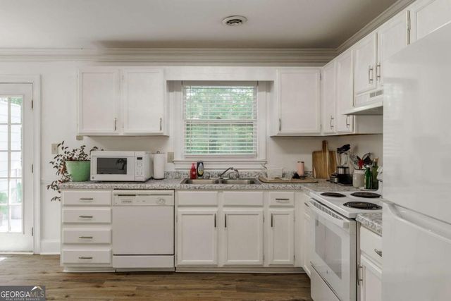 114 Barrington Drive 4, Athens, GA 30605