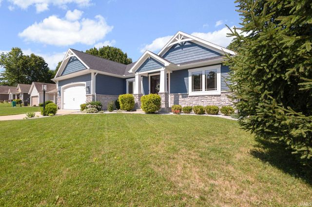 53667 Terre Verde Hills Court, South Bend, IN 46628
