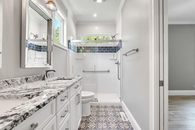 53667 Terre Verde Hills Court, South Bend, IN 46628