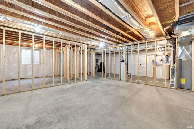 53667 Terre Verde Hills Court, South Bend, IN 46628