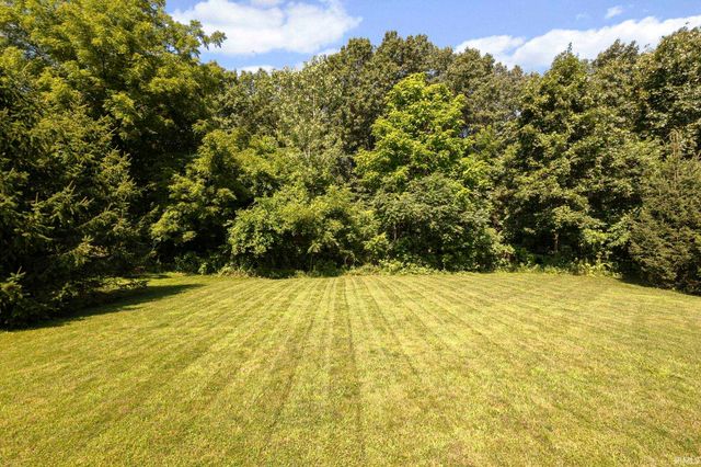 53667 Terre Verde Hills Court, South Bend, IN 46628