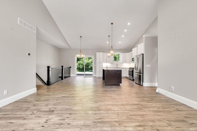 53667 Terre Verde Hills Court, South Bend, IN 46628