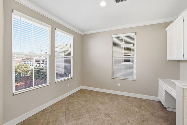 2119 Greenhorn Creek Cir, Plumas Lake, CA 95961