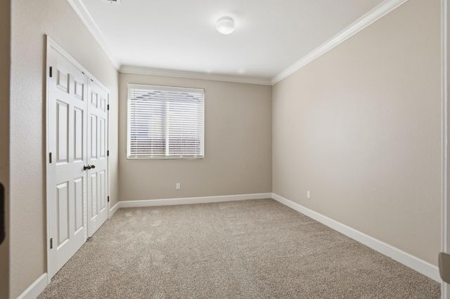 2119 Greenhorn Creek Cir, Plumas Lake, CA 95961