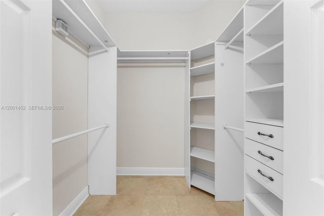 2625 Fairways Dr, Homestead, FL 33035