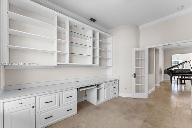 2625 Fairways Dr, Homestead, FL 33035