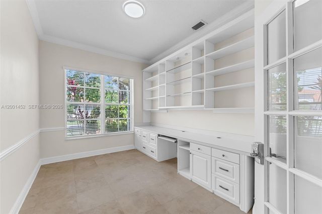 2625 Fairways Dr, Homestead, FL 33035