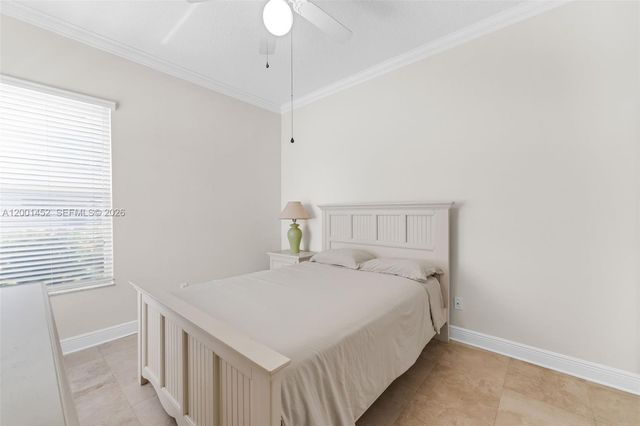 2625 Fairways Dr, Homestead, FL 33035